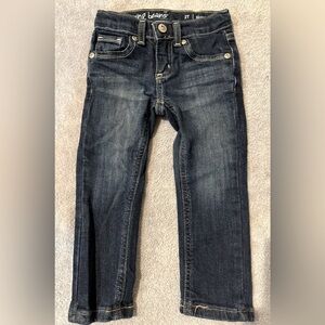 NWOT Jumping Beans toddler blue skinny jeans 2T